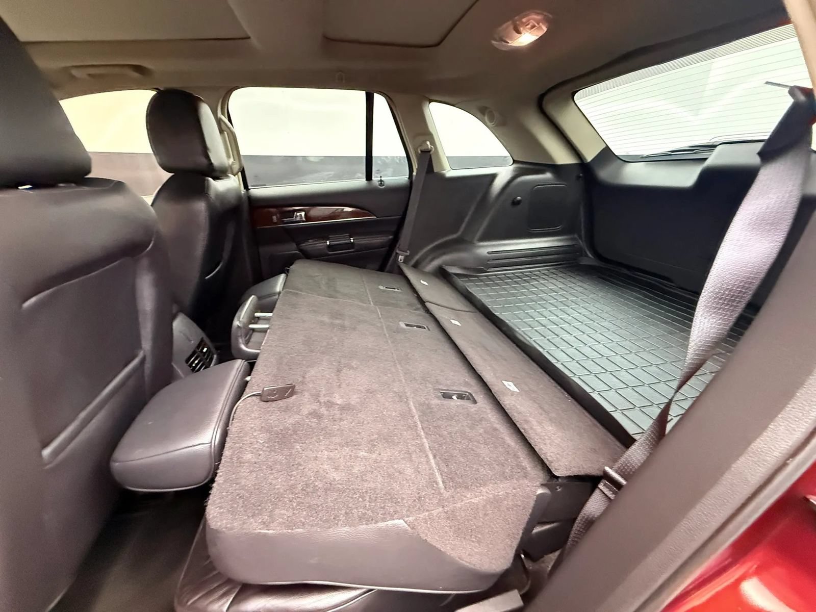 Used 2014 Lincoln MKX AWD w/ Equipment Group 102A image 31
