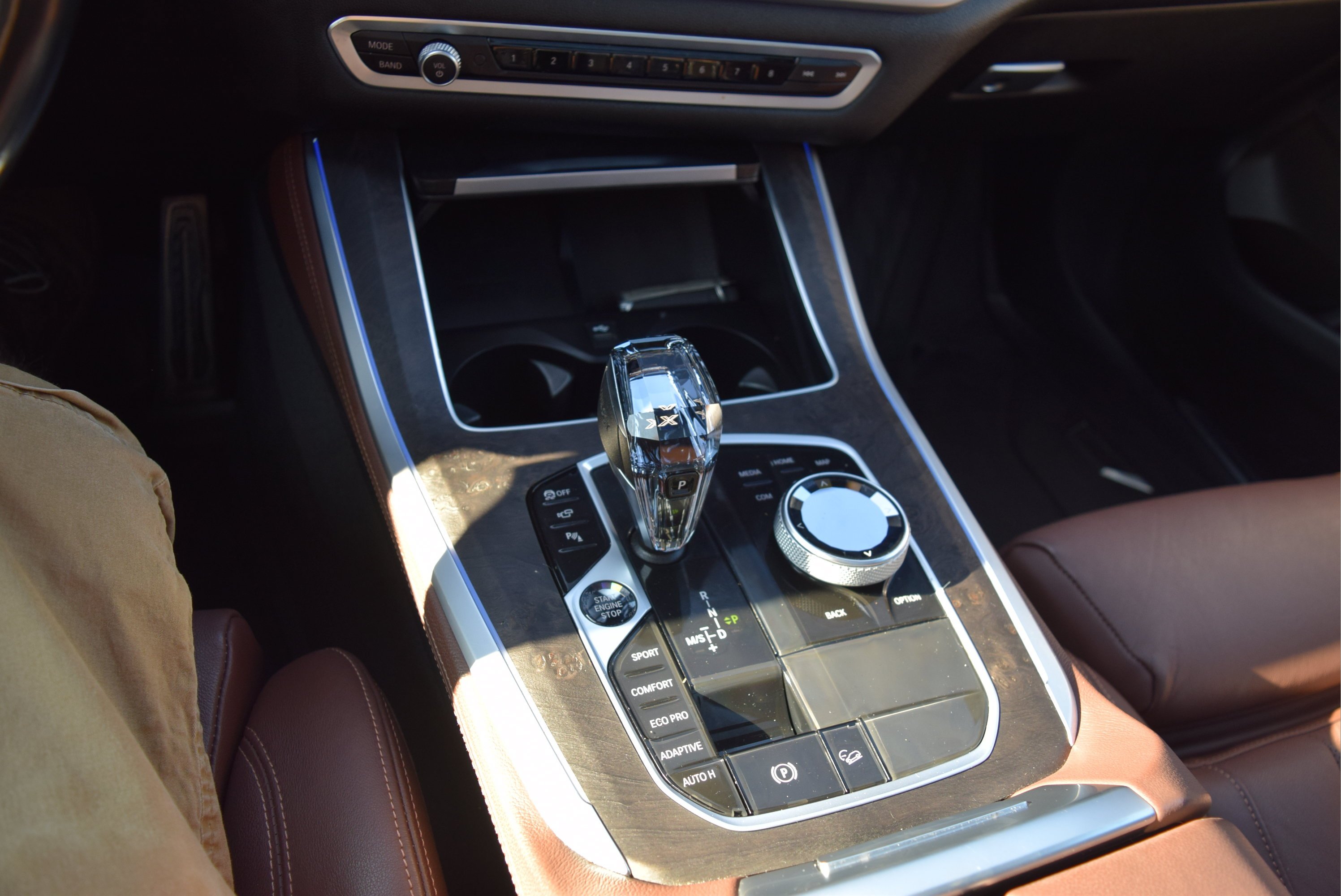 Used 2021 BMW X5 xDrive40i w/ M Sport Package AWD/4WD image 18