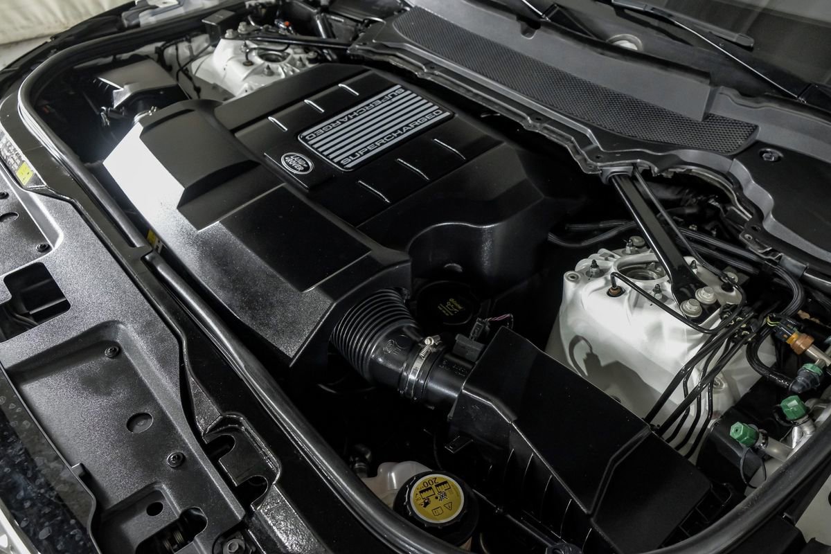 Used 2019 Land Rover Discovery HSE Luxury image 46