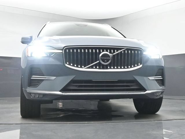 Used 2023 Volvo XC60 B5 Plus w/ Climate Package AWD/4WD image 11