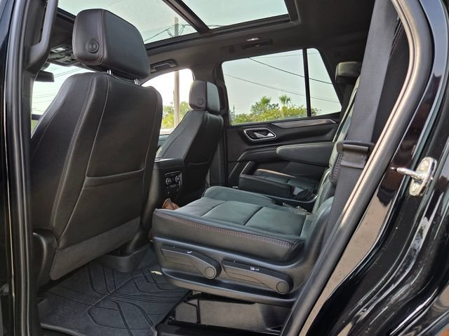 Used 2024 Chevrolet Tahoe RST w/ Luxury Package AWD/4WD image 12