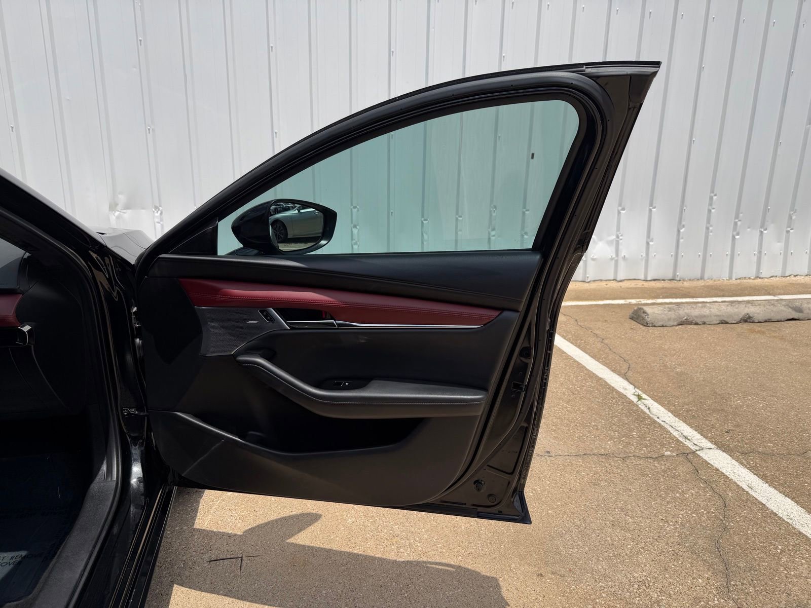 Used 2022 MAZDA MAZDA3 s FWD image 25