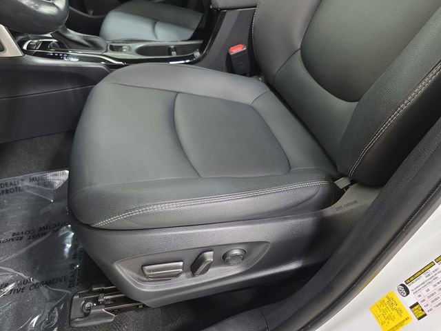 Certified 2023 Toyota Corolla Cross XLE w/ Convenience Package image 26