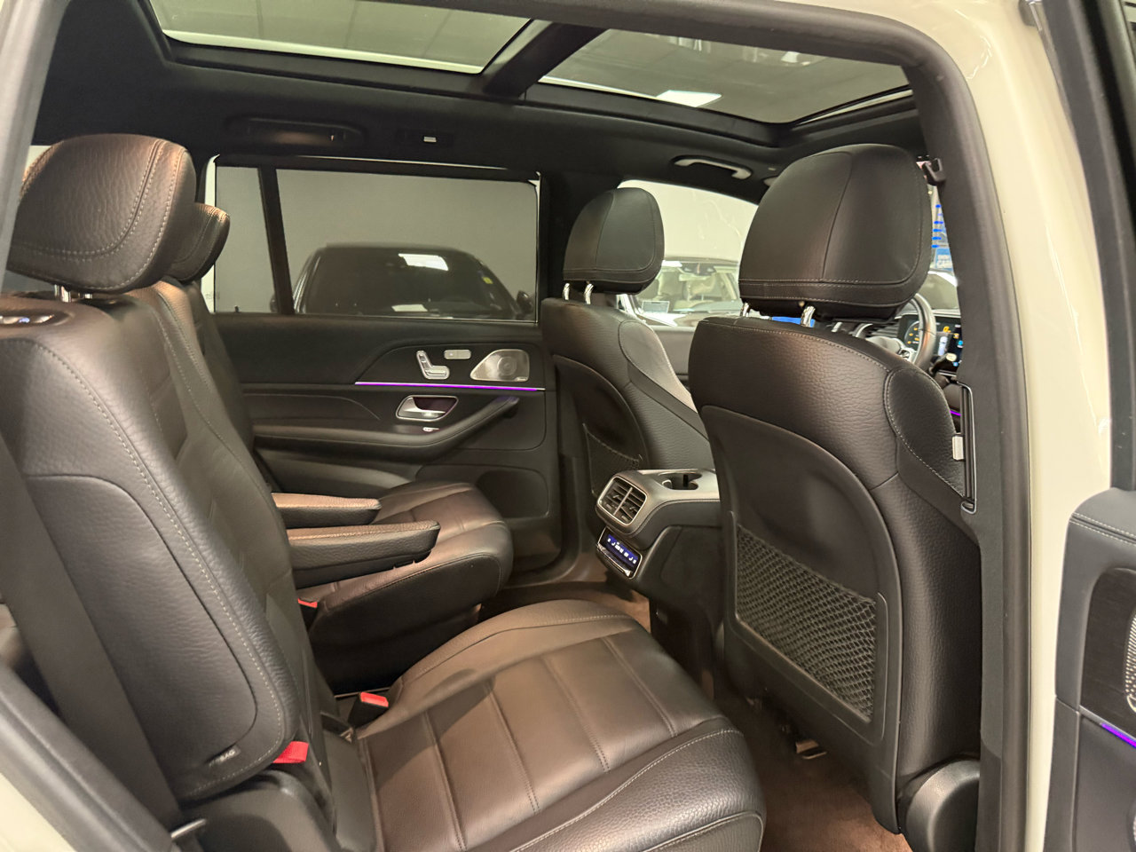 Used 2022 Mercedes-Benz GLS 450 4MATIC image 29