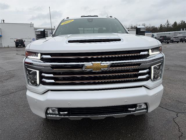 Used 2022 Chevrolet Silverado 3500 High Country image 2