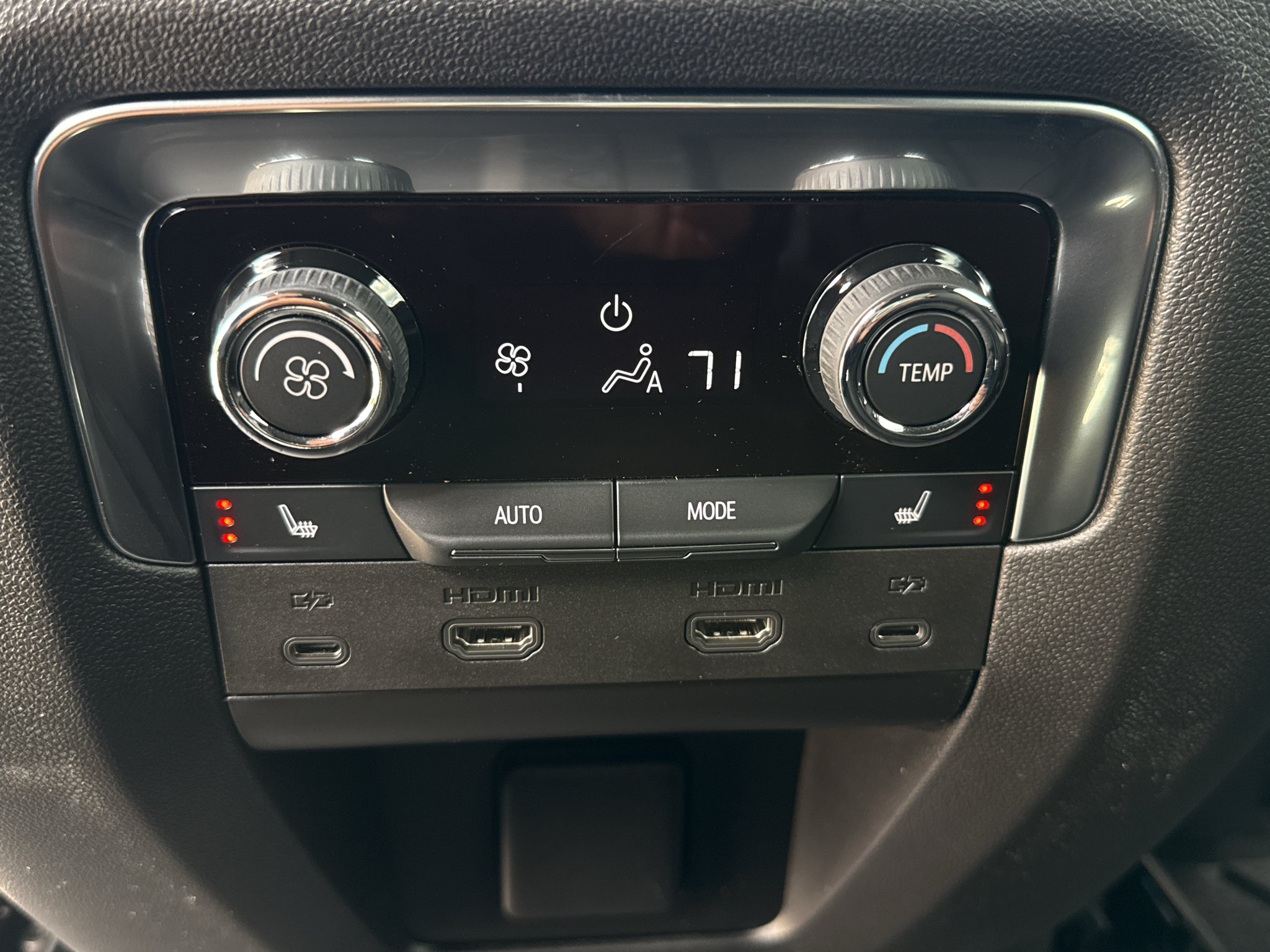 New 2026 Chevrolet Suburban High Country AWD/4WD image 45