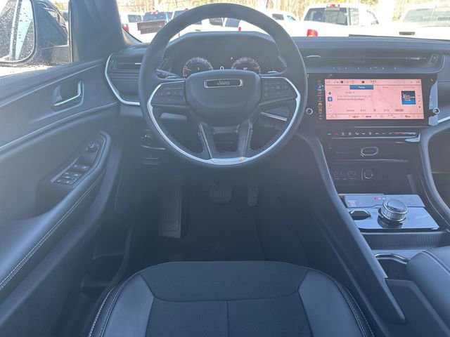 New 2026 Jeep Grand Cherokee L 4WD image 13