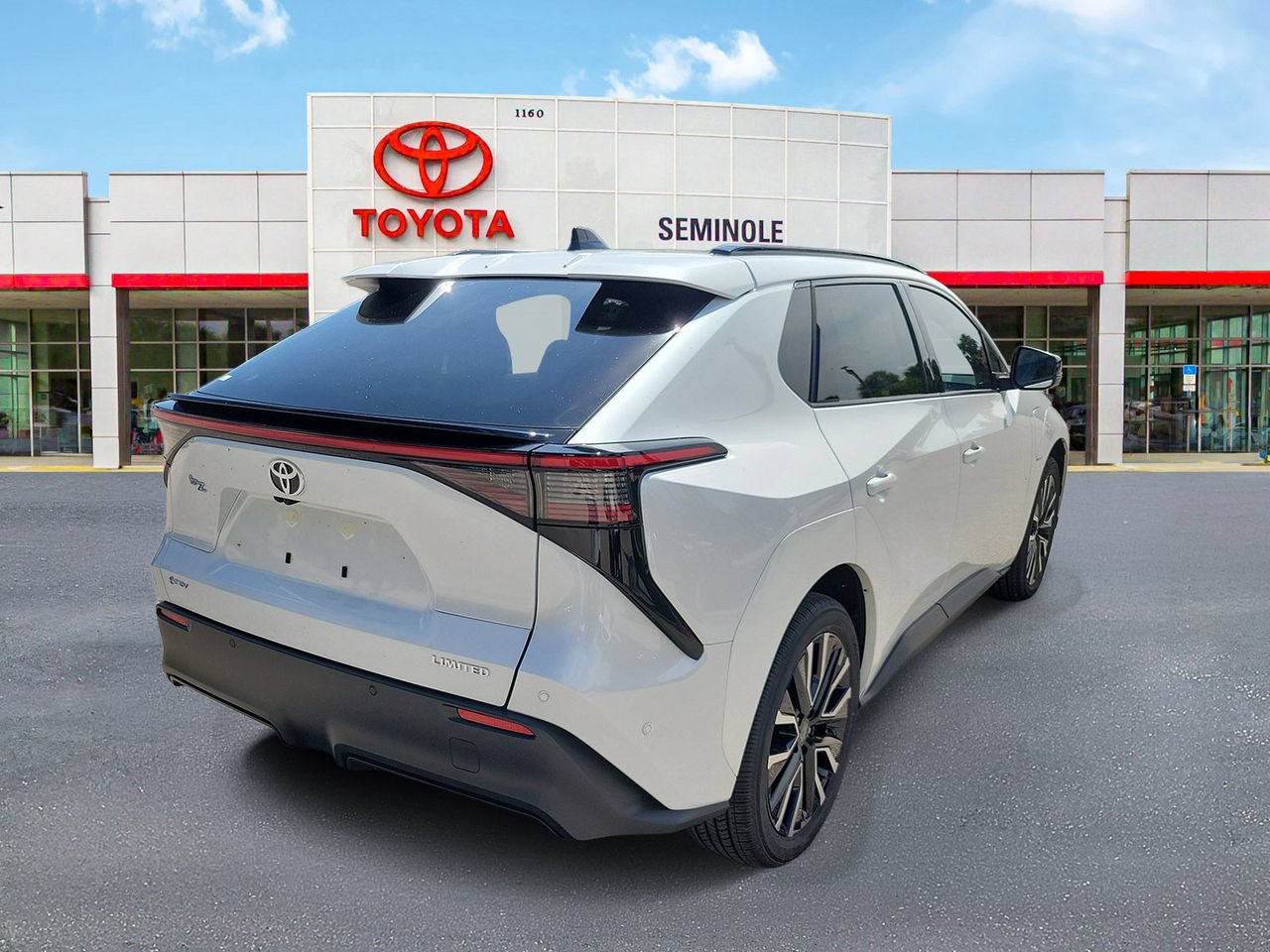 New 2026 Toyota bZ FWD image 3