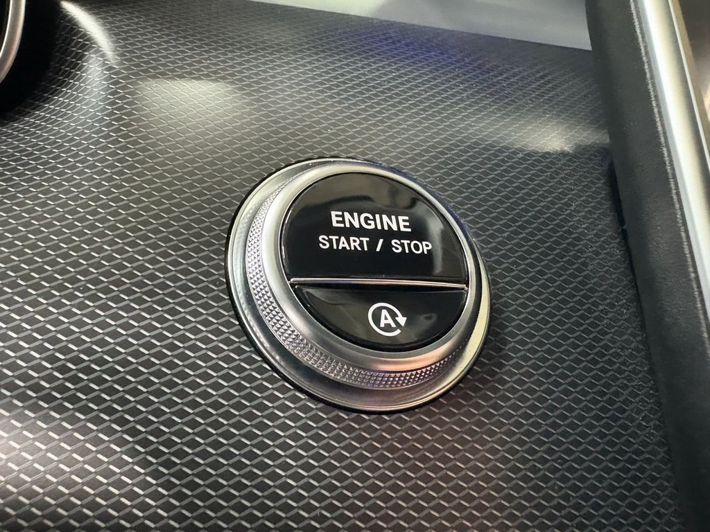 Used 2024 Mercedes-Benz C 43 AMG 4MATIC Sedan image 16