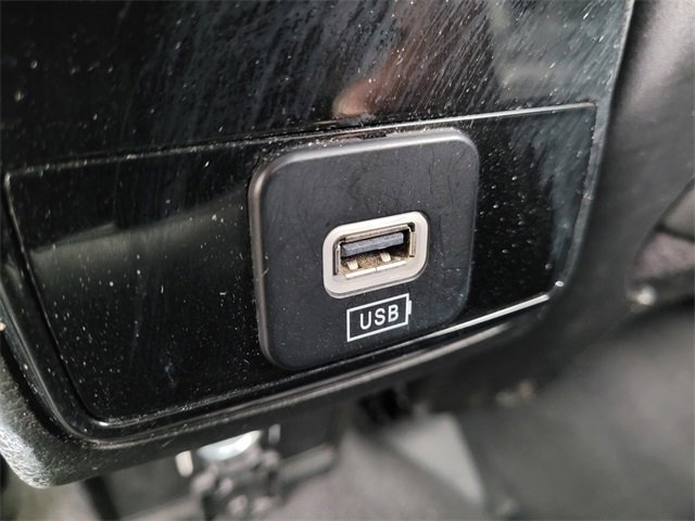 Used 2023 Jeep Compass Limited image 10