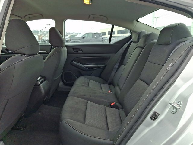 Used 2023 Nissan Altima 2.5 SV image 10