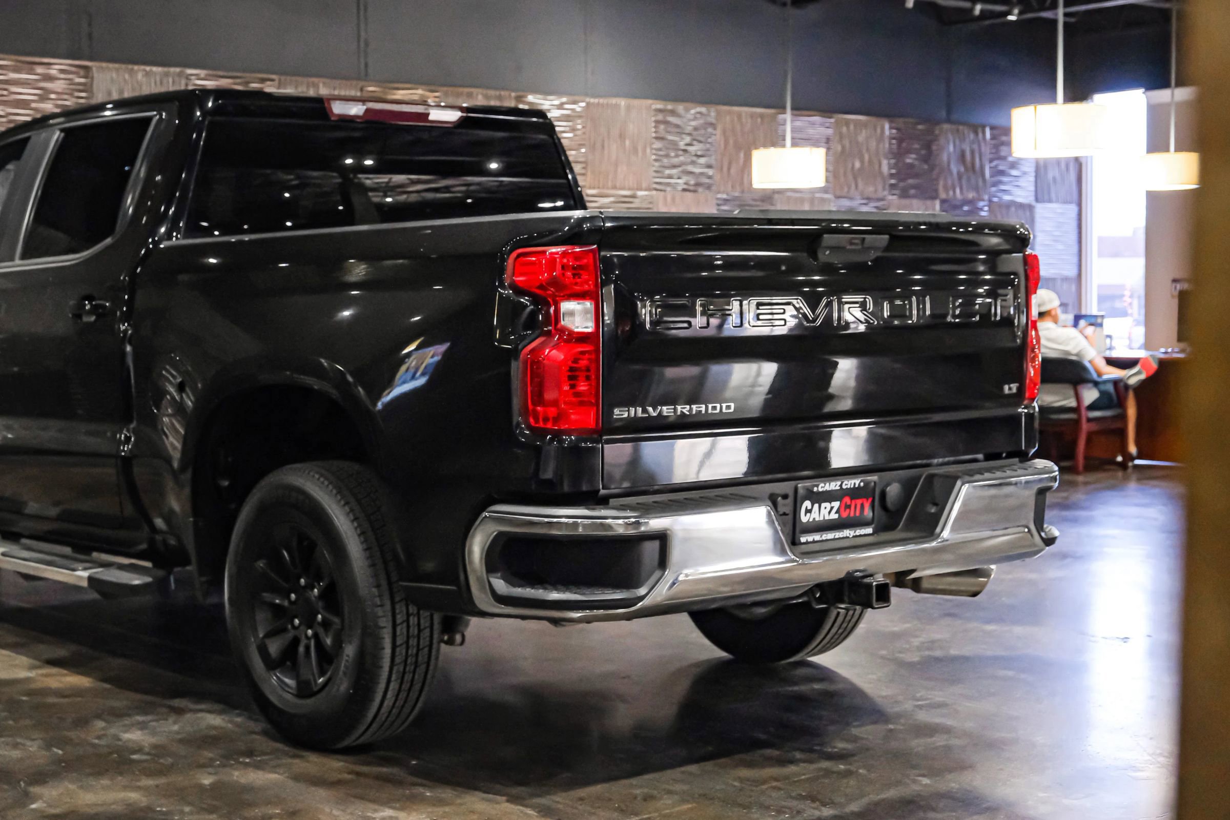 Used 2019 Chevrolet Silverado 1500 LT w/ All-Star Edition image 13