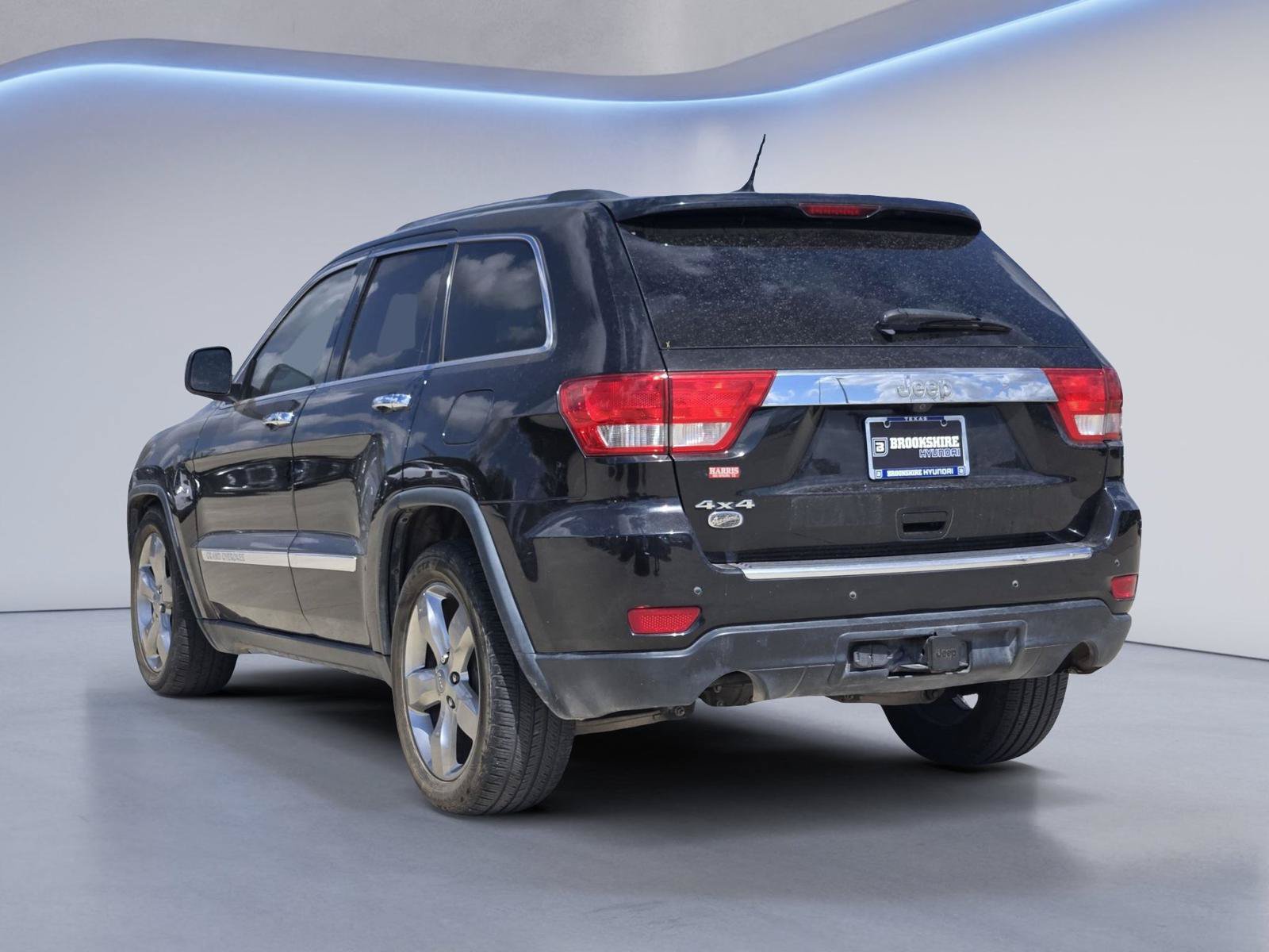 Used 2012 Jeep Grand Cherokee Overland AWD/4WD image 8