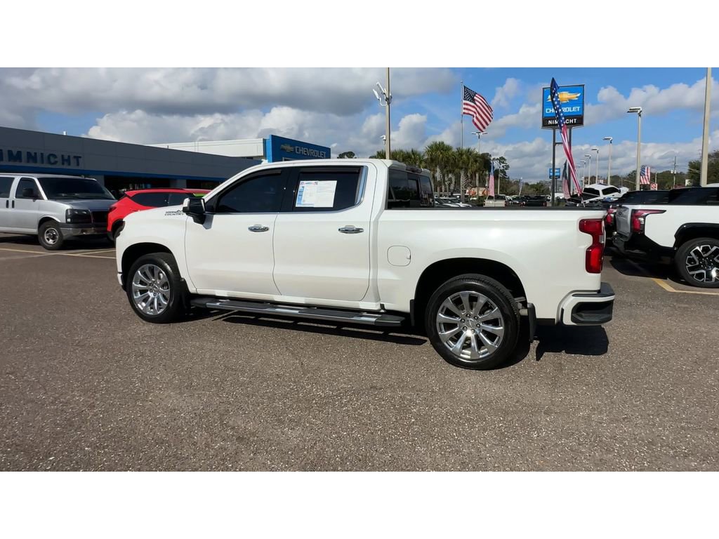 Used 2020 Chevrolet Silverado 1500 High Country w/ Technology Package image 6