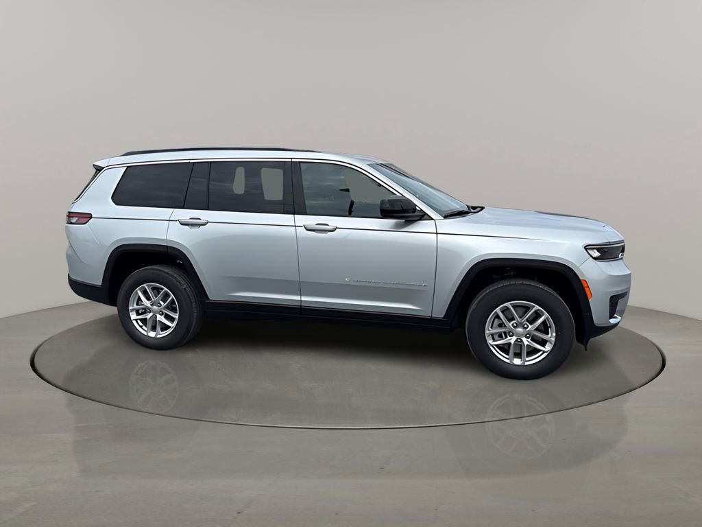 New 2025 Jeep Grand Cherokee L Laredo w/ Luxury Tech Group I image 2