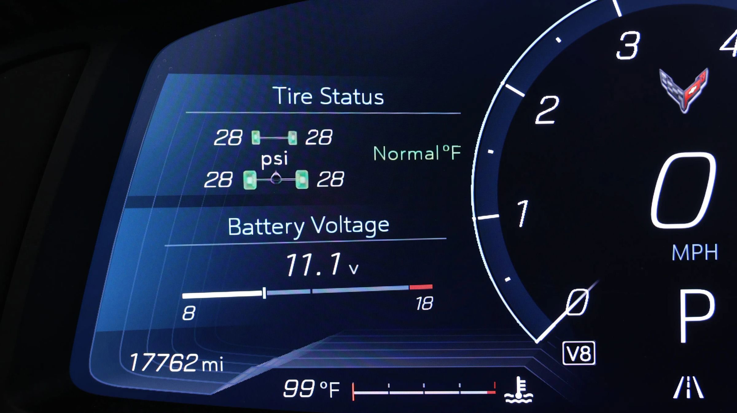 Used 2022 Chevrolet Corvette Stingray Premium Conv w/ Z51 Performance Package image 38