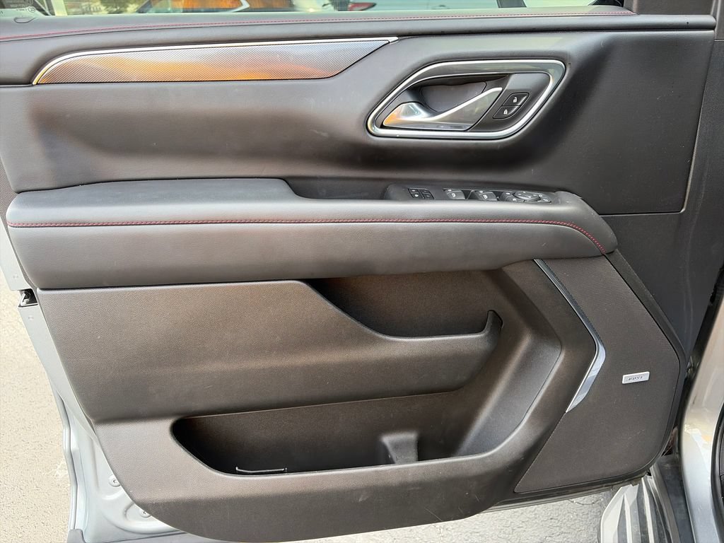 Used 2023 Chevrolet Tahoe RST AWD/4WD image 18