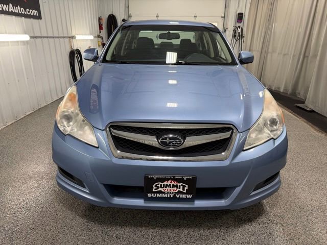 Used 2011 Subaru Legacy 2.5i Premium image 2