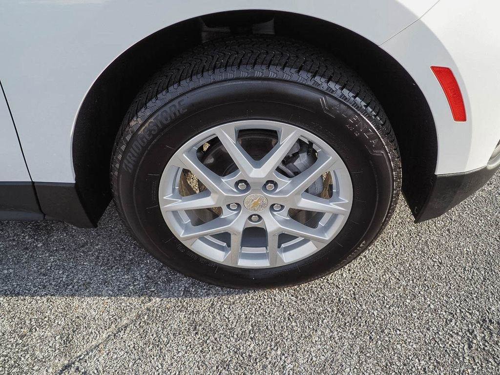 Certified 2024 Chevrolet Equinox LS w/ LS Convenience Package AWD/4WD image 34