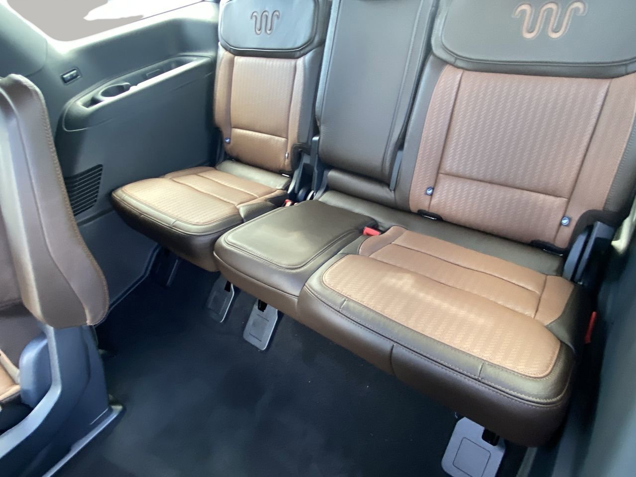 New 2025 Ford Expedition King Ranch image 16