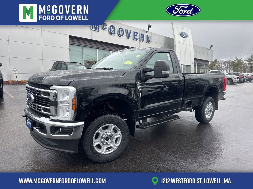 New 2026 Ford F350 XLT w/ FX4 Off-Road Package