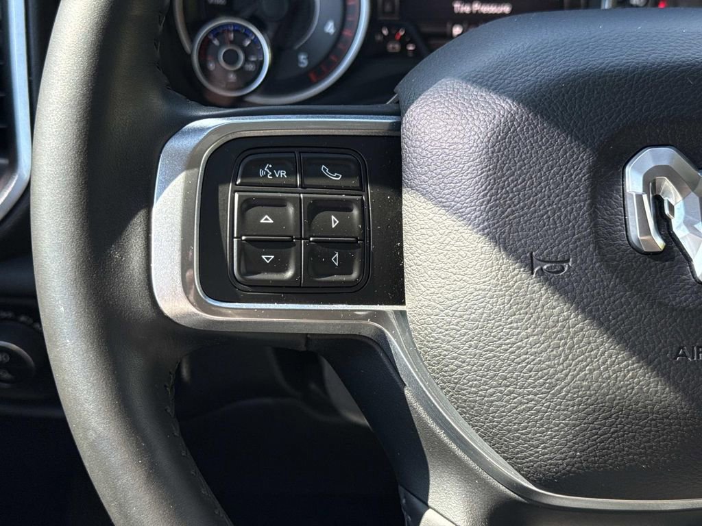 Used 2021 RAM 2500 Laramie w/ Safety Group AWD/4WD image 9