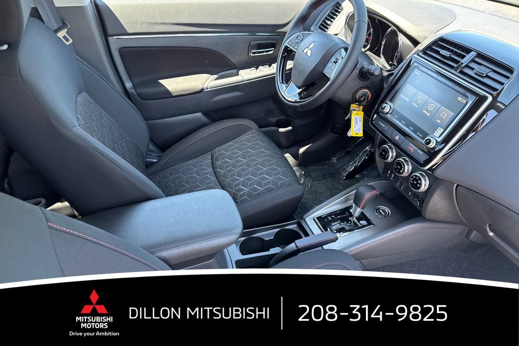 New 2026 Mitsubishi Outlander Sport LE AWD/4WD image 16