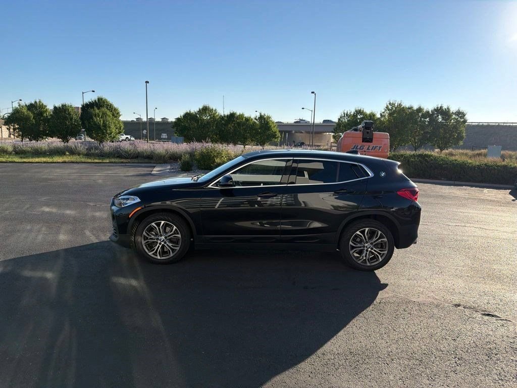 Used 2020 BMW X2 xDrive28i w/ Convenience Package AWD/4WD image 2