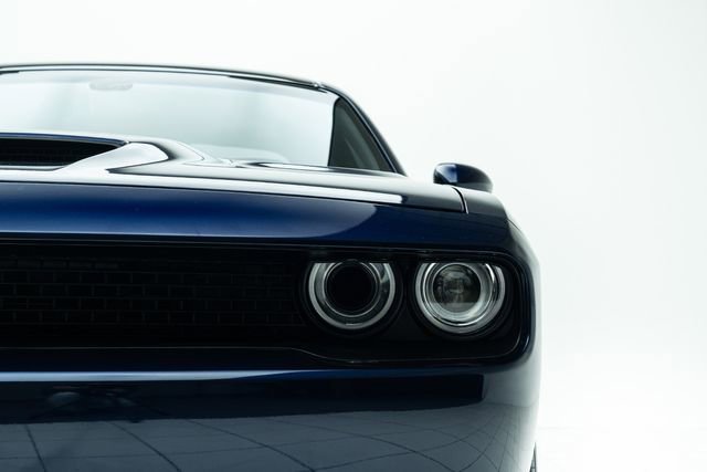 Used 2015 Dodge Challenger SRT Hellcat image 7