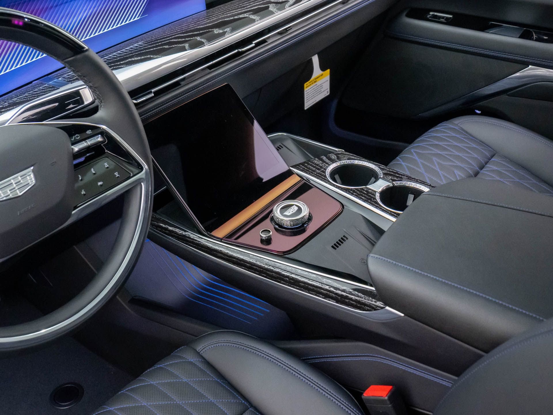 New 2025 Cadillac Escalade IQ Sport 1 w/ LPO, ONYX Package image 14