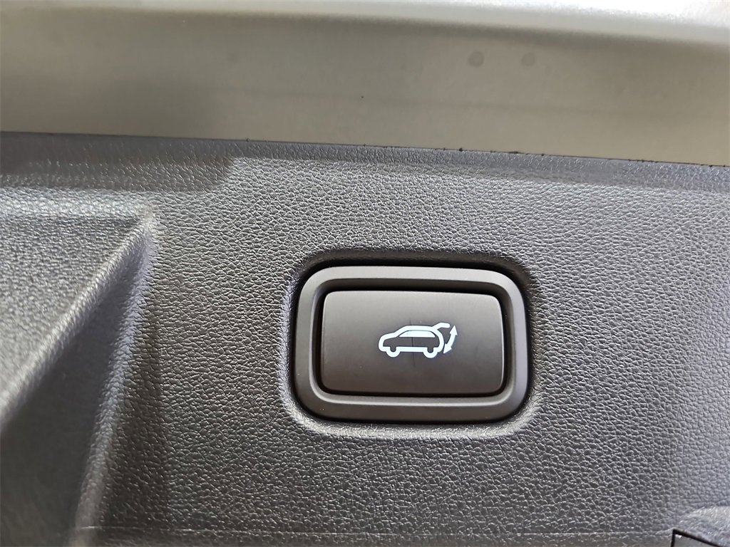 New 2026 Hyundai Tucson Limited image 13