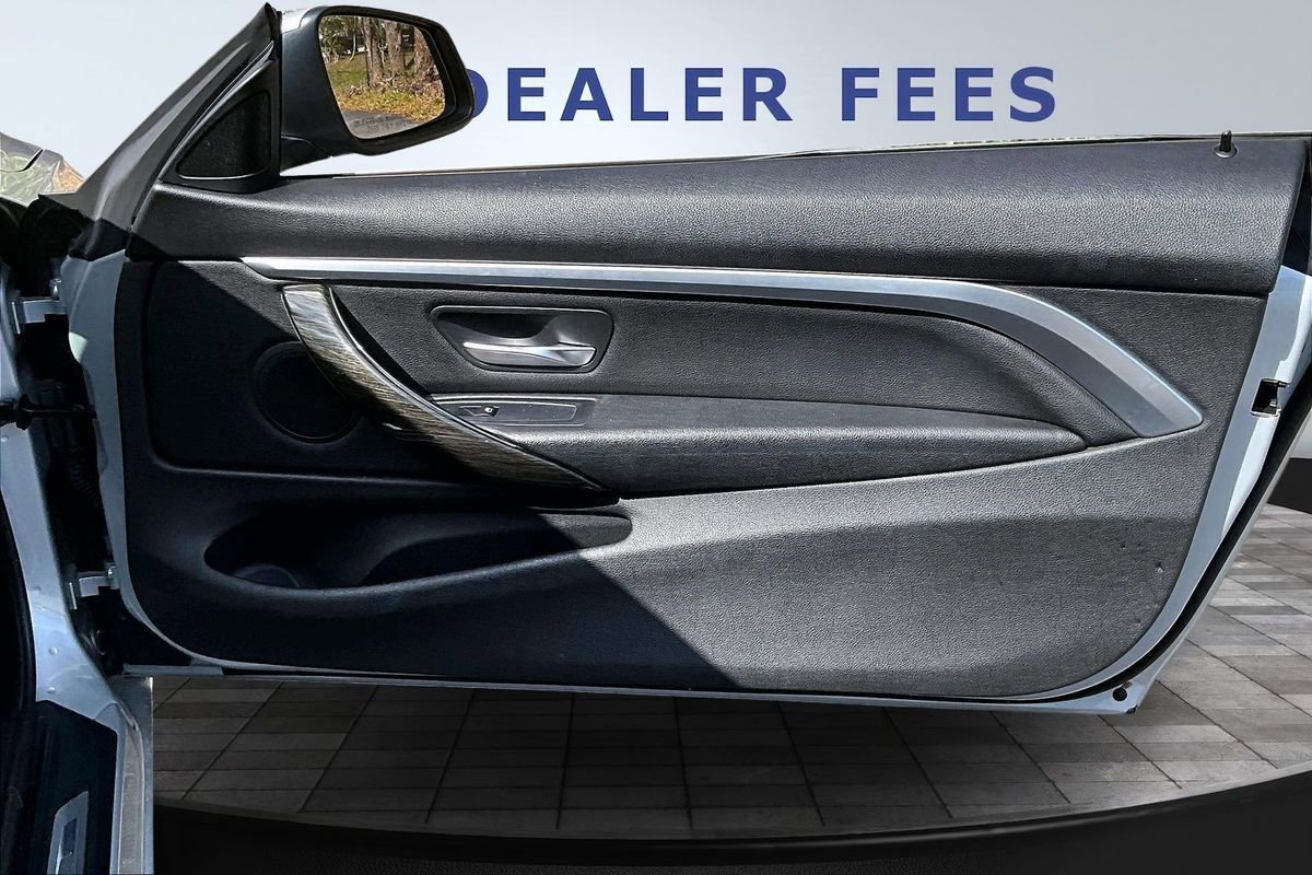 Used 2017 BMW 430i Convertible image 27