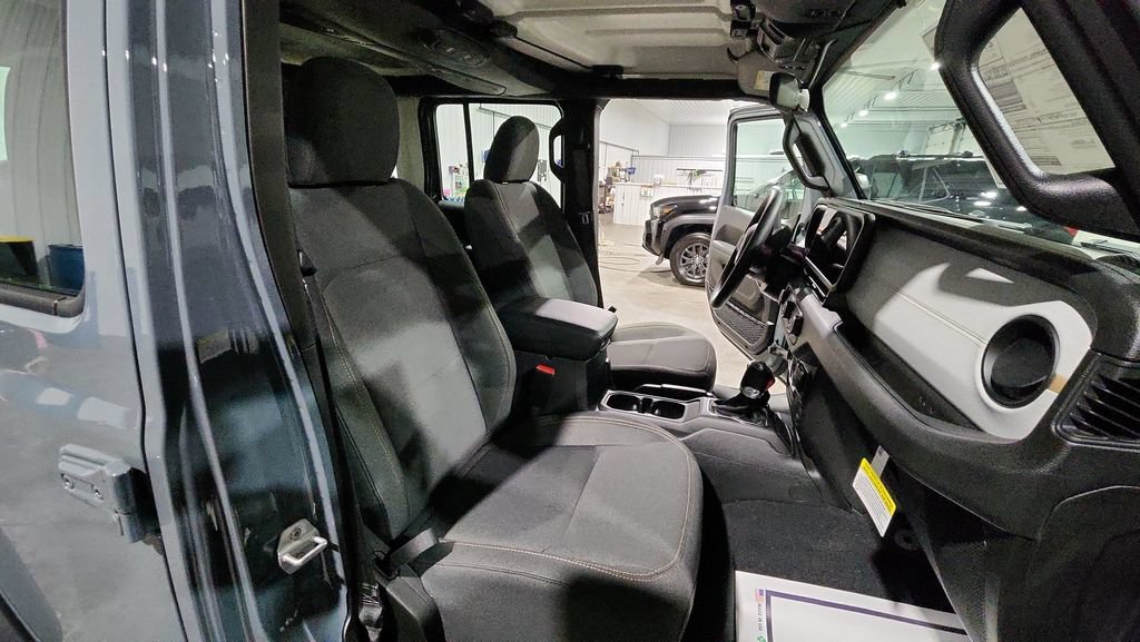 New 2026 Jeep Wrangler Unlimited Sport AWD/4WD image 30