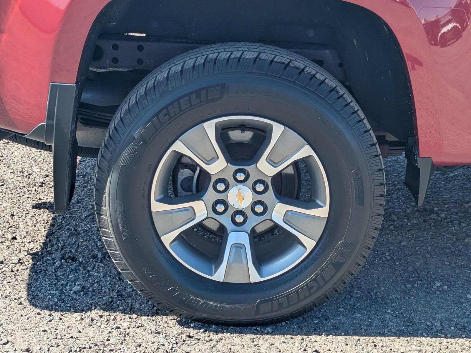 Used 2017 Chevrolet Colorado Z71 AWD/4WD image 9