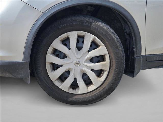 Used 2019 Nissan Rogue S FWD image 14