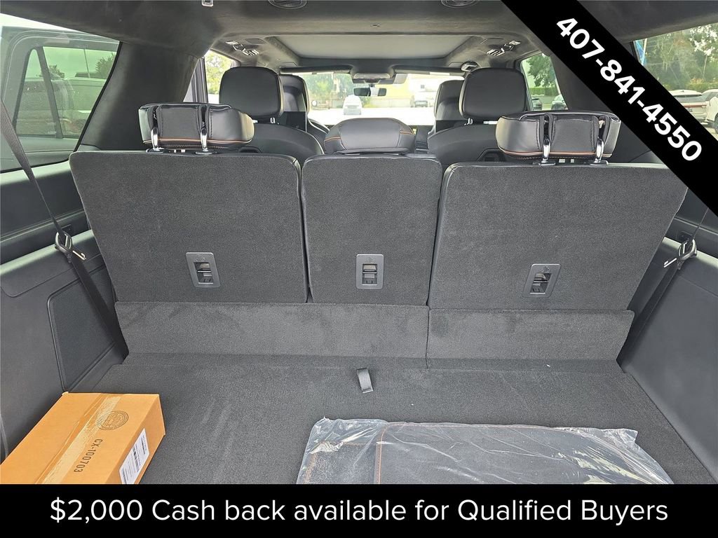 New 2025 Lincoln Navigator L Black Label image 8