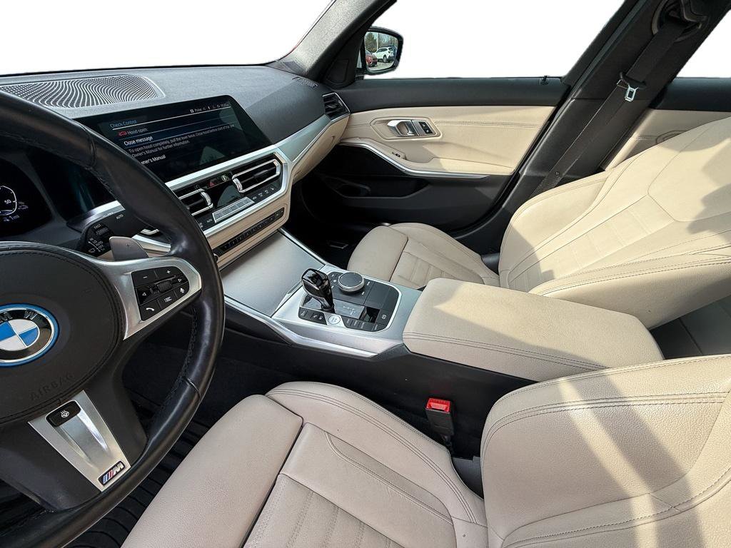 Used 2022 BMW 330e xDrive w/ M Sport Package image 20