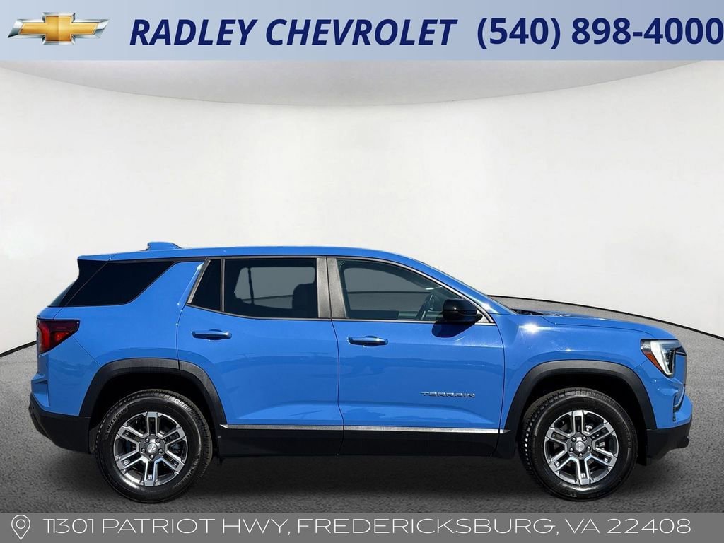 Used 2025 GMC Terrain Elevation AWD/4WD image 21