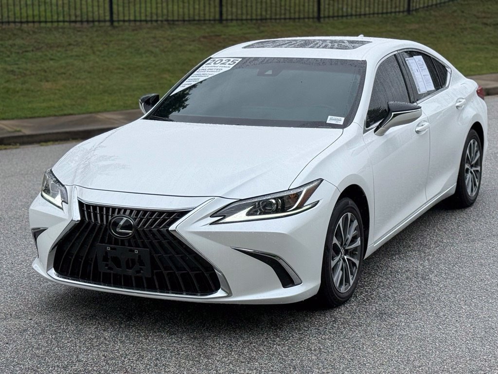 Certified 2025 Lexus ES 350 w/ Accessory Package (Z1) FWD image 9