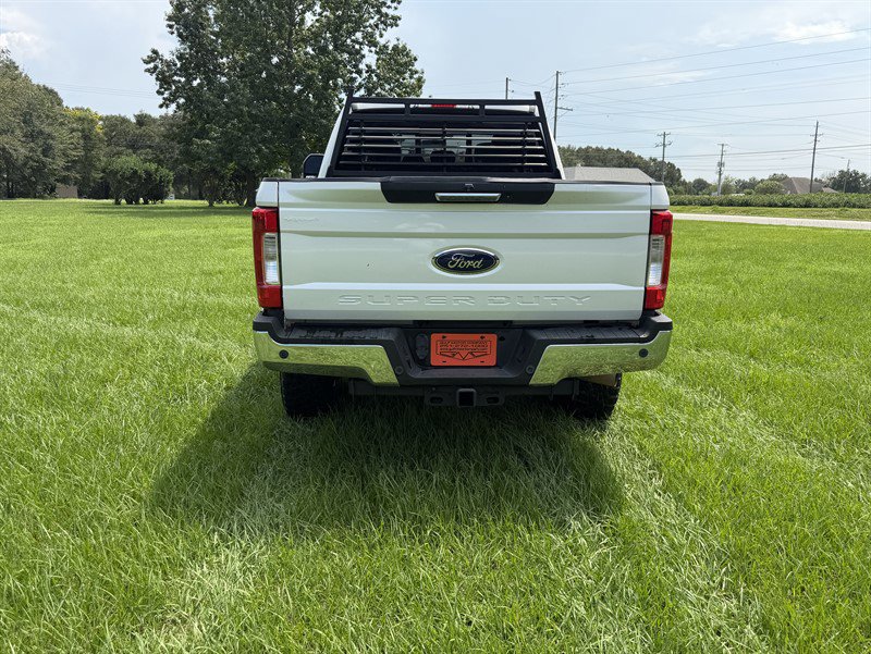 Used 2019 Ford F250 Lariat w/ Lariat Value Package AWD/4WD image 5