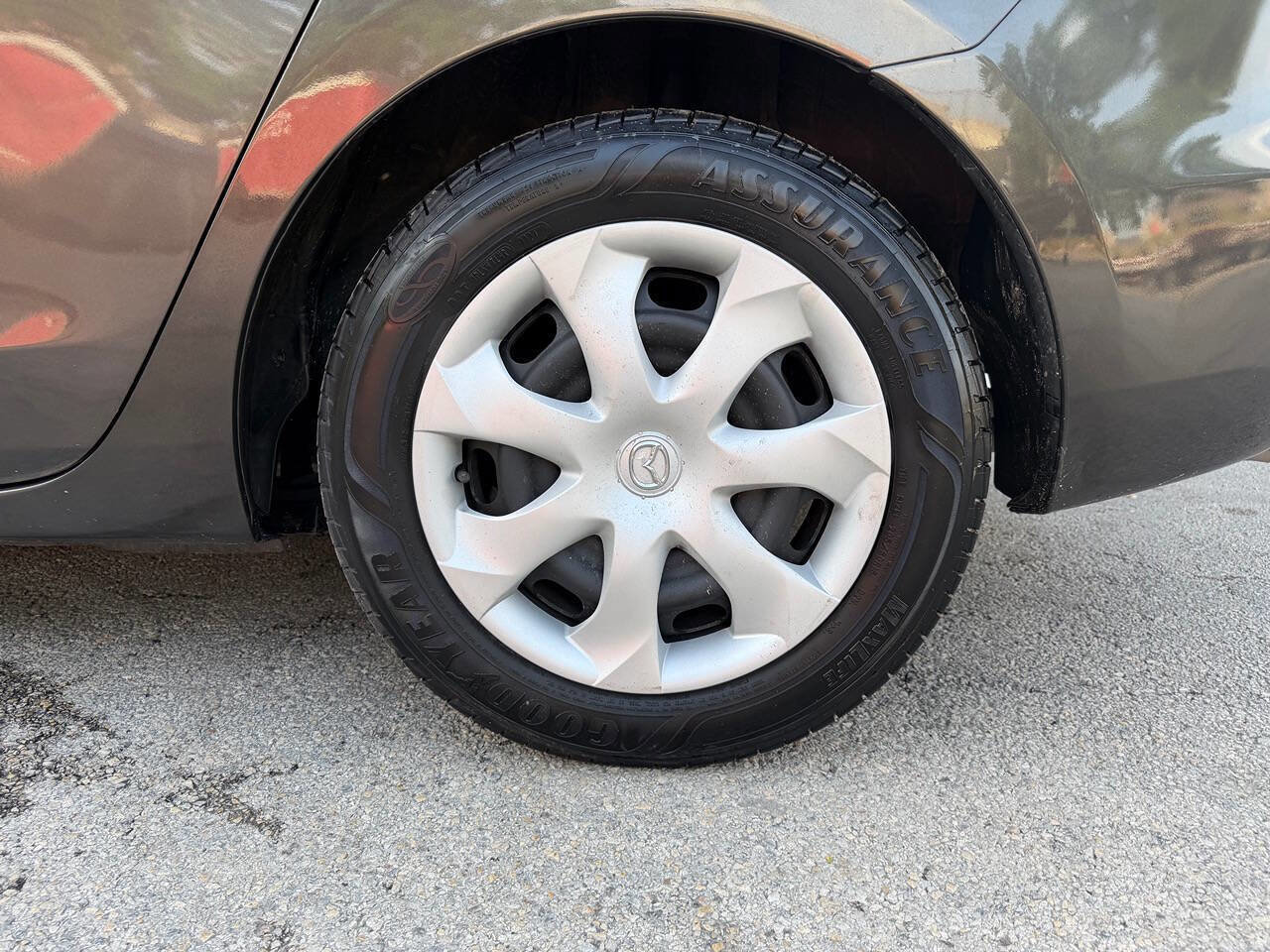 Used 2010 MAZDA MAZDA3 i Touring FWD image 28