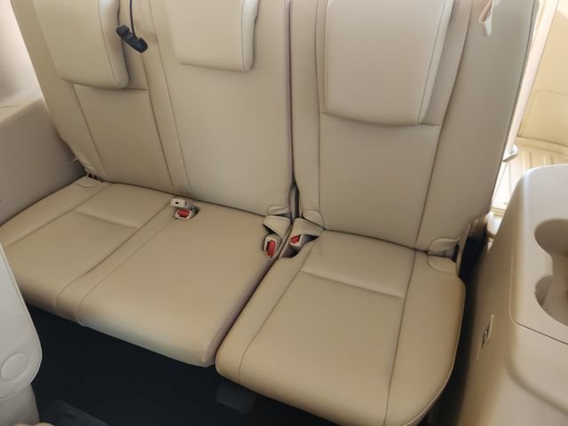 Used 2019 Toyota Highlander Limited Platinum AWD/4WD image 34