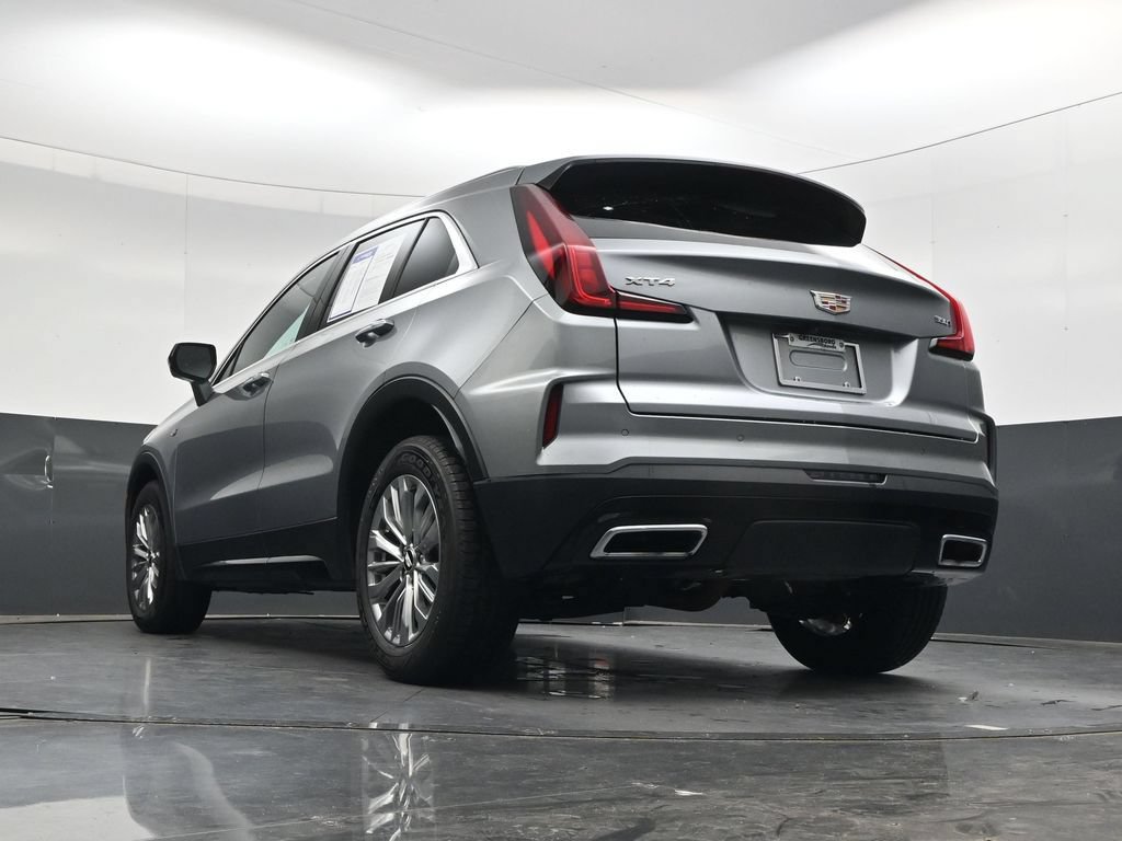 Used 2025 Cadillac XT4 Premium Luxury FWD image 43