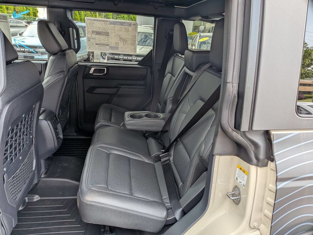 New 2026 Ford Bronco Badlands AWD/4WD image 11