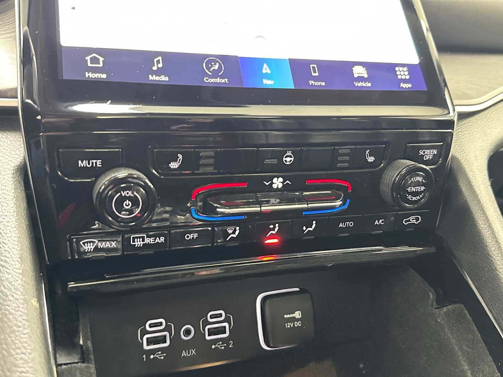 Used 2021 Jeep Grand Cherokee L Limited image 17