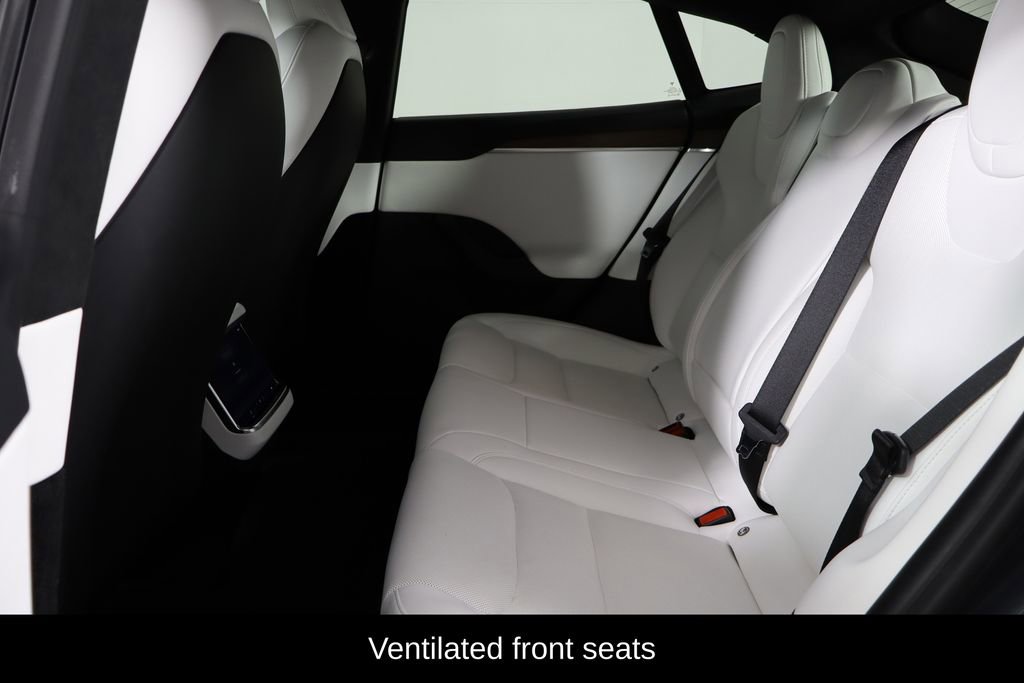 Used 2023 Tesla Model S Standard Range image 15