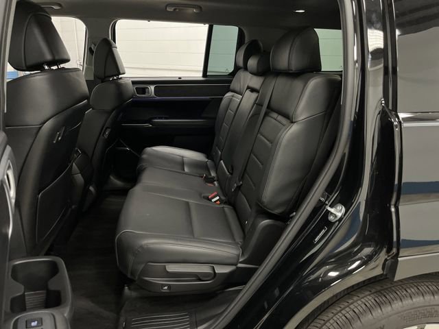 Used 2025 Hyundai Santa Fe Limited image 33