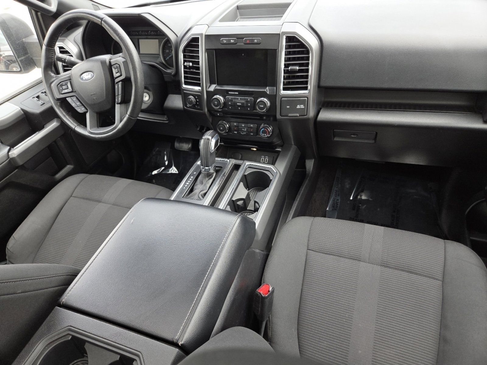 Used 2016 Ford F150 XLT w/ Equipment Group 302A Luxury AWD/4WD image 29