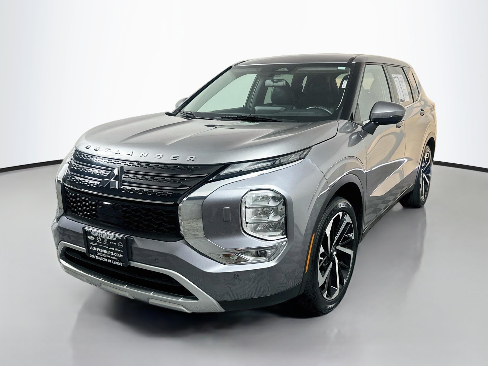 Used 2022 Mitsubishi Outlander SE AWD/4WD image 3