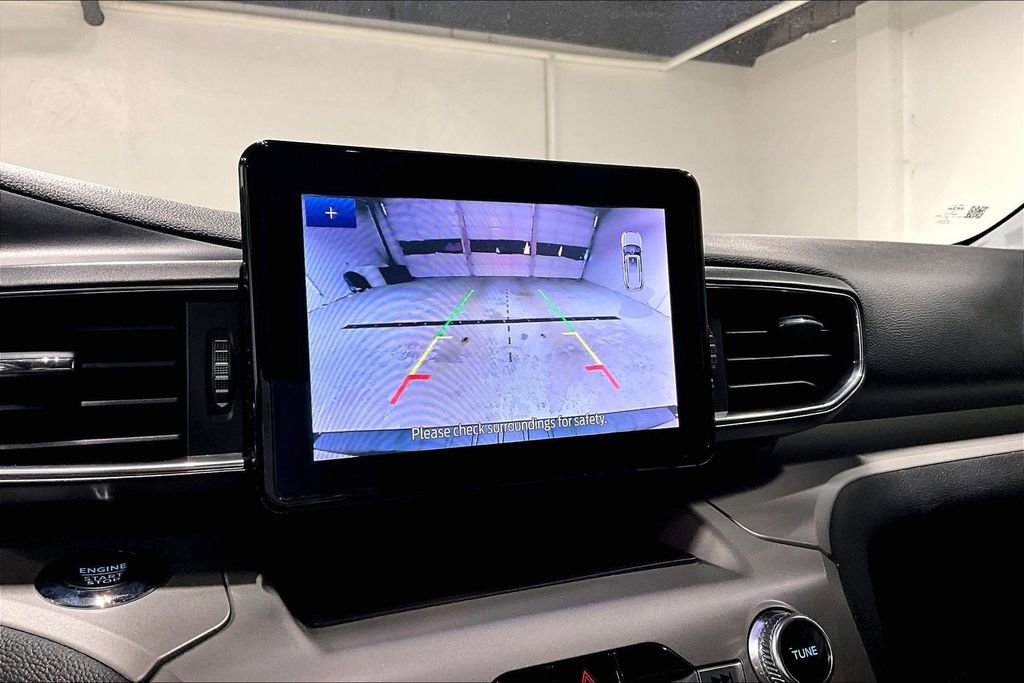 Used 2023 Ford Explorer XLT w/ Equipment Group 202A image 29